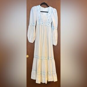 Vintage prairie peasant dress